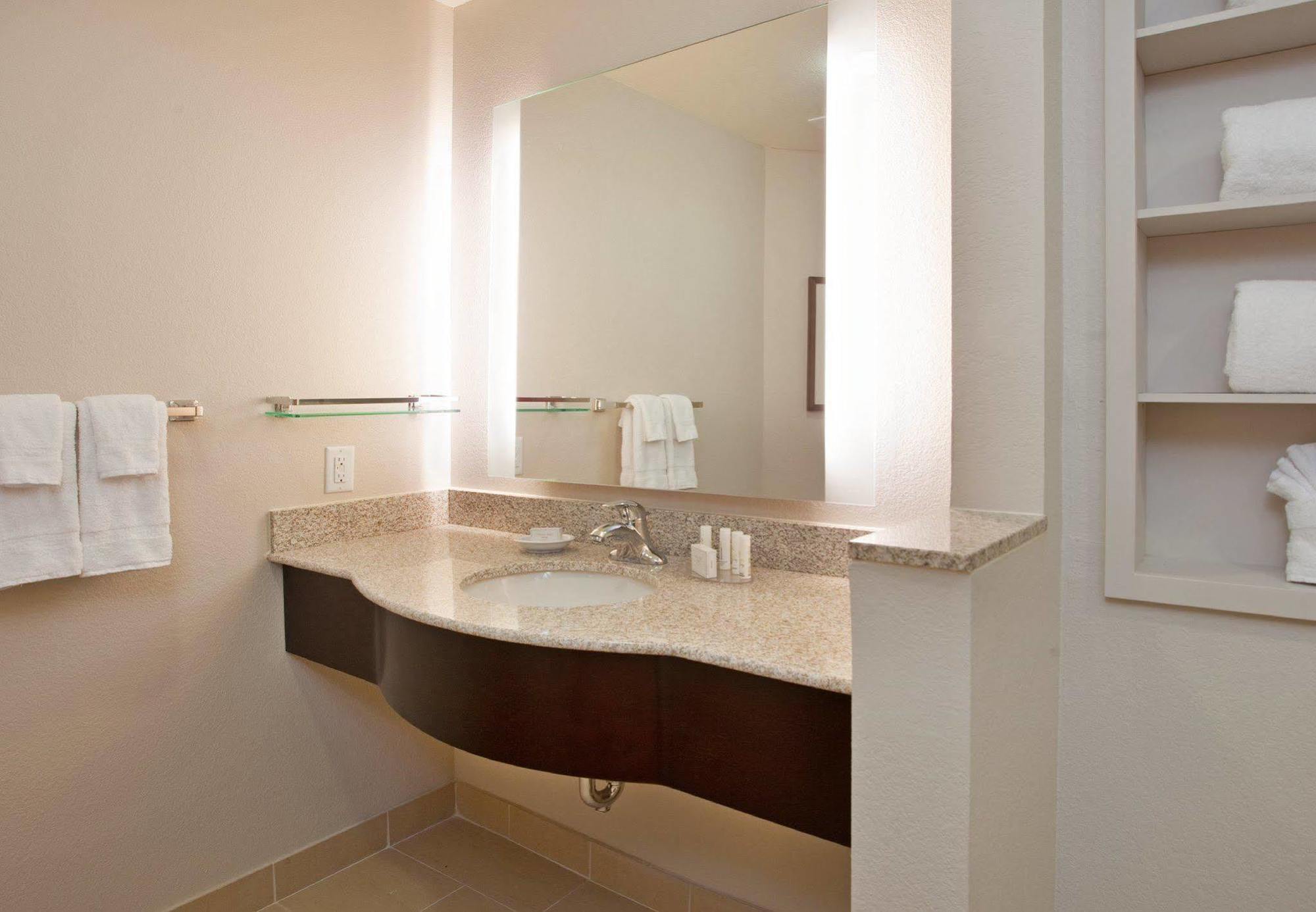 Residence Inn אודסה מראה חיצוני תמונה